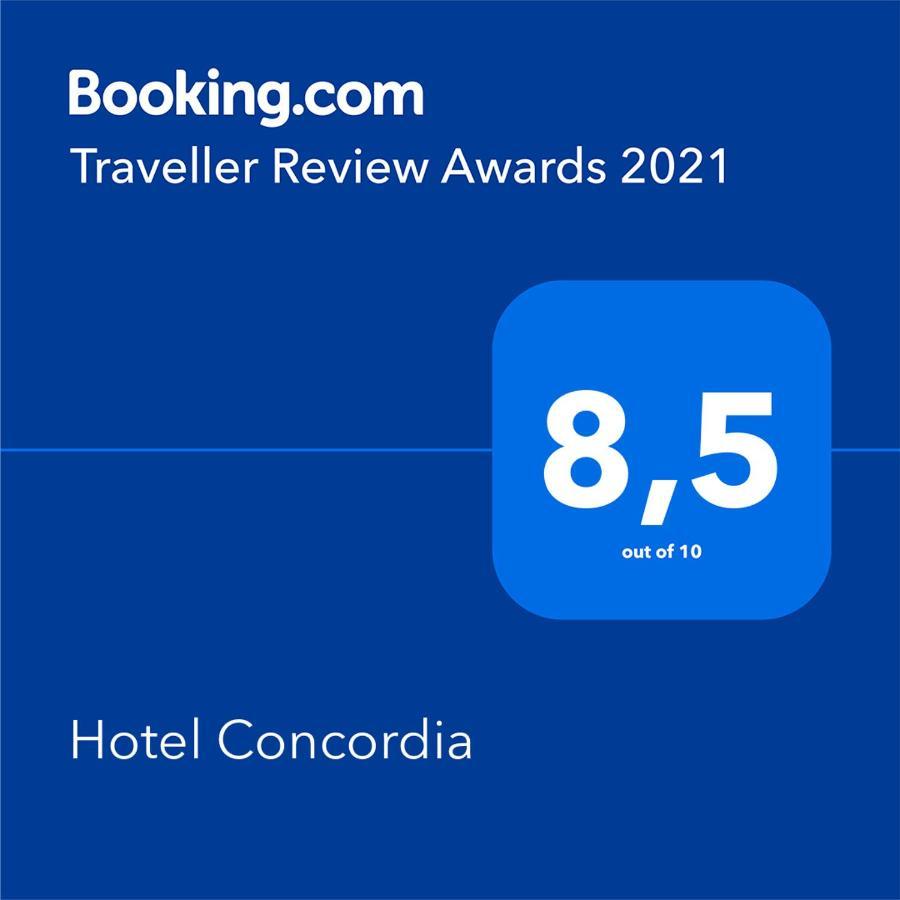 Hotel Concordia ポドグジン エクステリア 写真